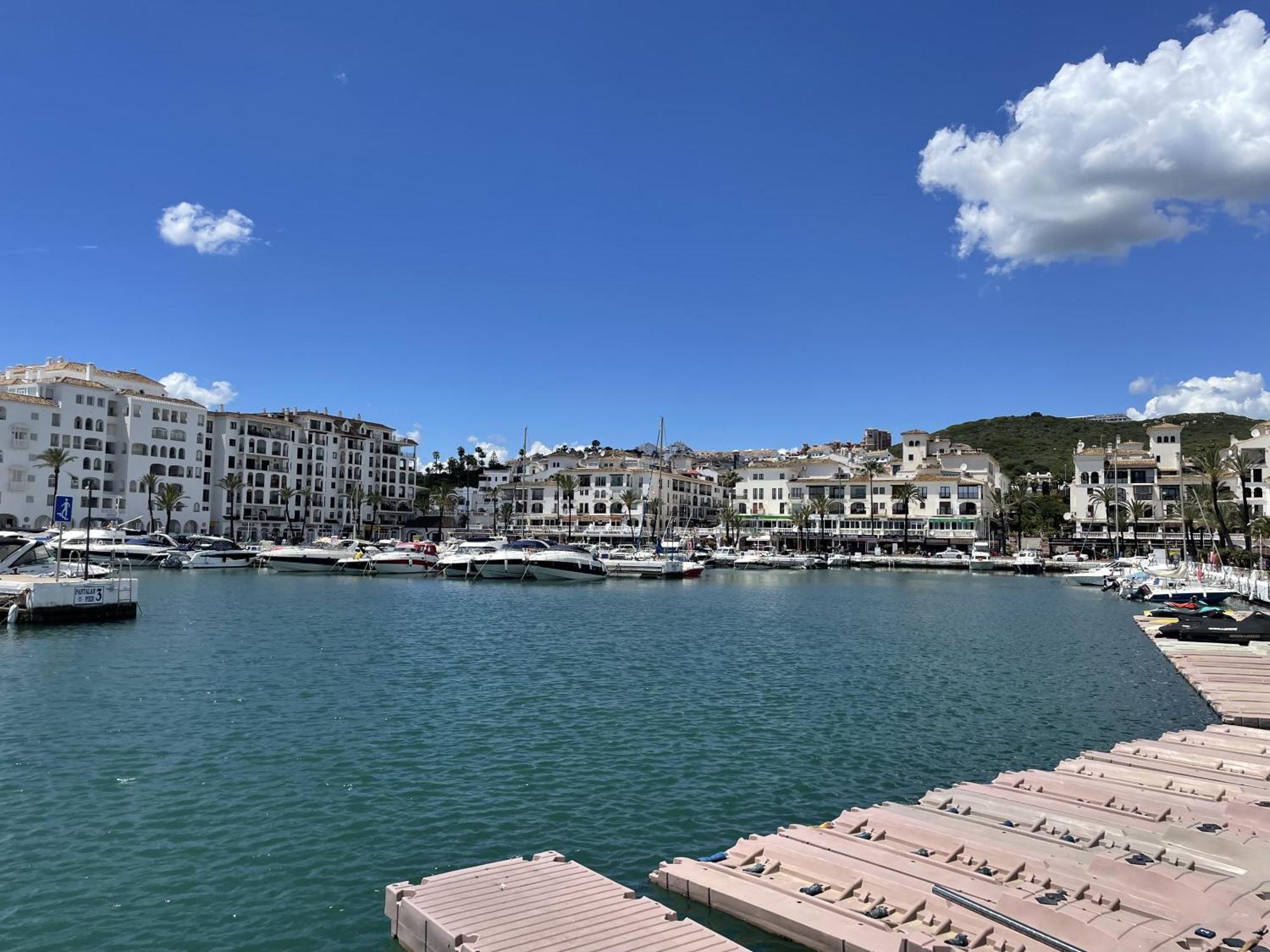 Apartamento En Marina Duquesa Castillo de Sabinillas Екстер'єр фото