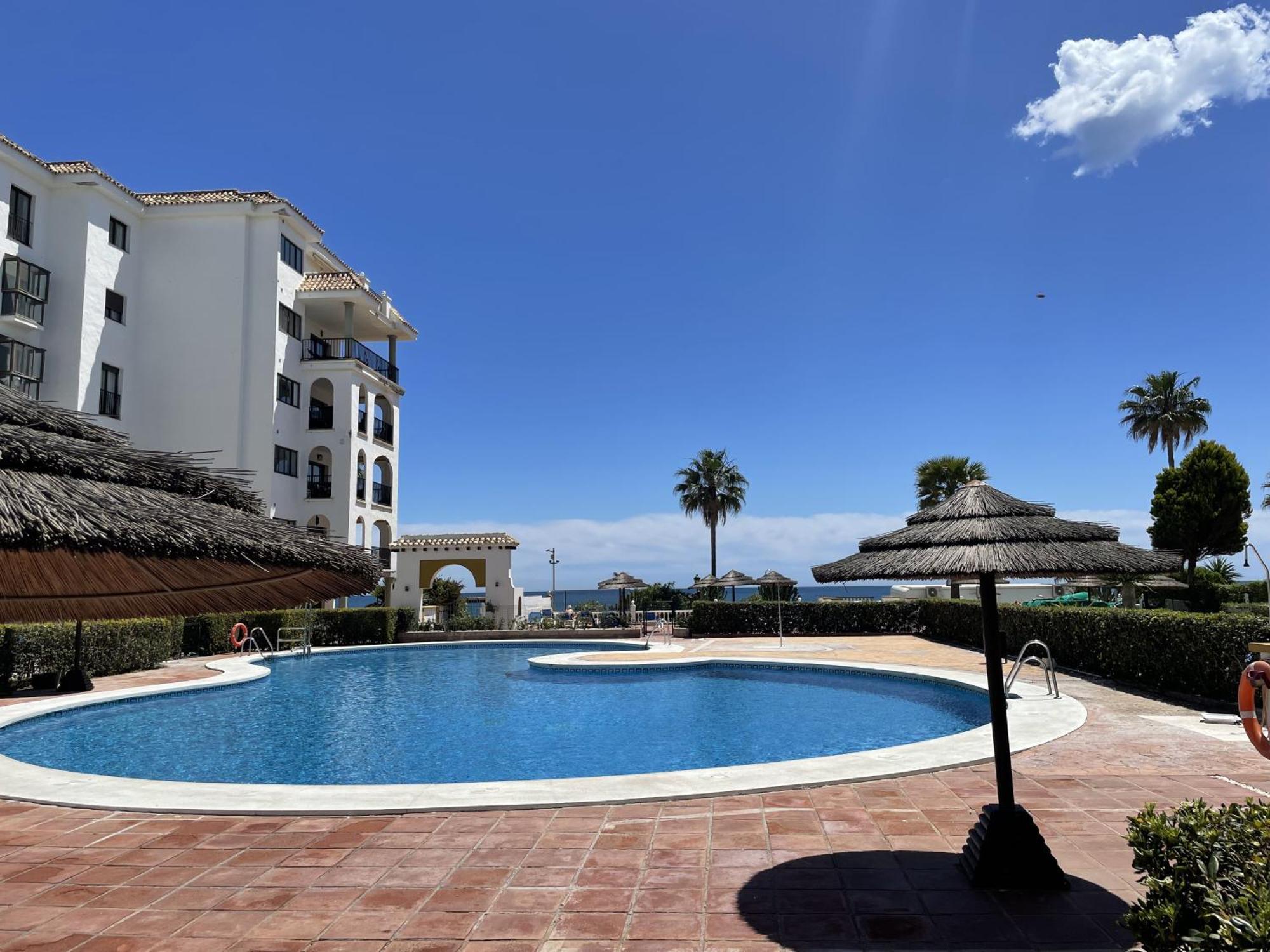 Apartamento En Marina Duquesa Castillo de Sabinillas Екстер'єр фото